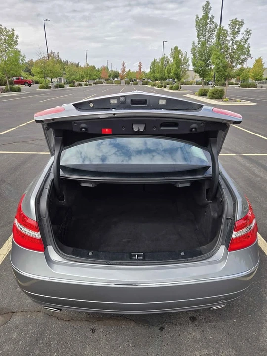 2013 Mercedes-Benz C207/A207 E-Class Coupe & Convertible - Image 9 of 20