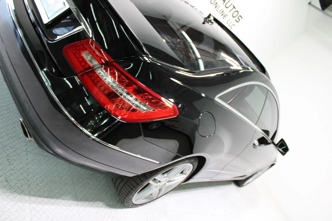 2013 Mercedes-Benz C207/A207 E-Class Coupe & Convertible - Image 18 of 21
