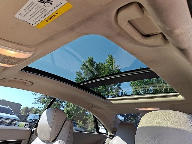 2013 Mercedes-Benz W212 E-Class - Image 9 of 20