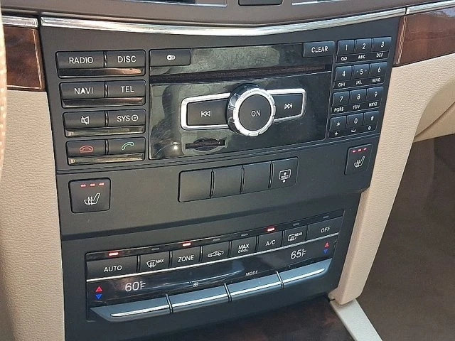 2013 Mercedes-Benz W212 E-Class - Image 11 of 20