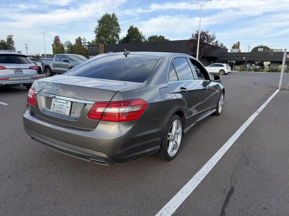 2013 Mercedes-Benz W212 E-Class - Image 4 of 12