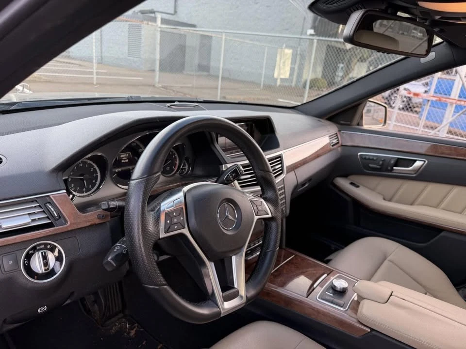 2013 Mercedes-Benz W212 E-Class - Image 7 of 12
