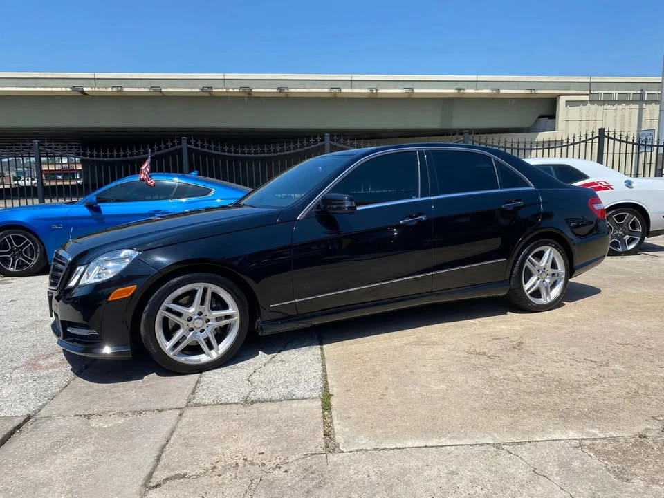2013 Mercedes-Benz W212 E-Class - Image 2 of 20