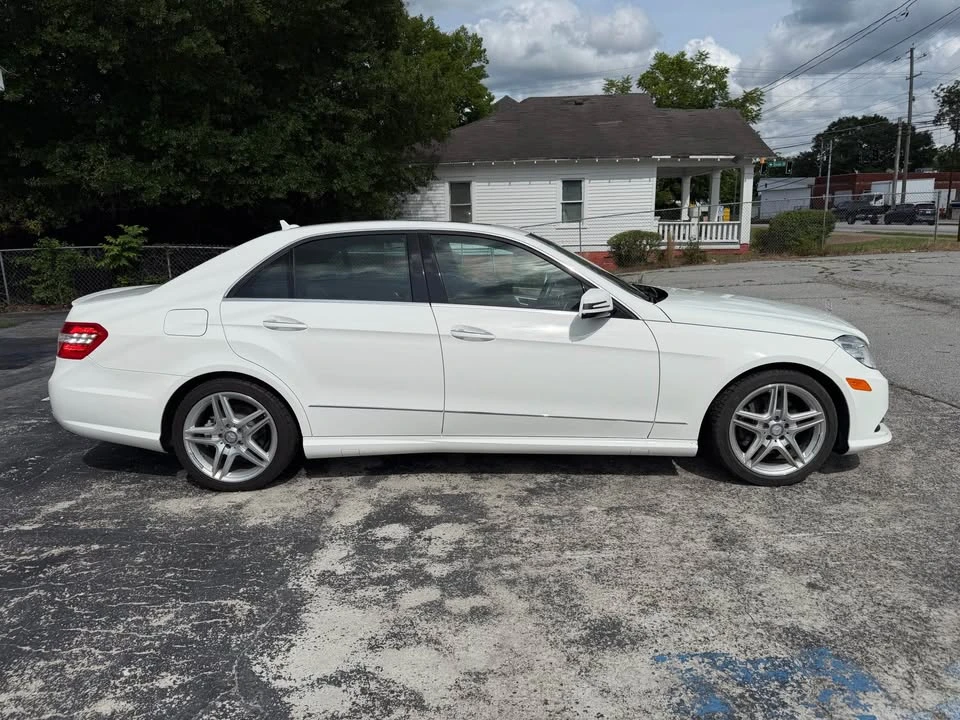 2013 Mercedes-Benz W212 E-Class - Image 8 of 19