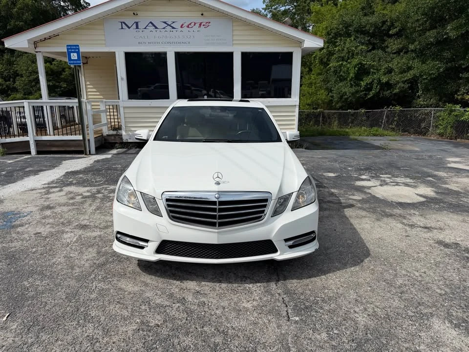 2013 Mercedes-Benz W212 E-Class - Image 2 of 19