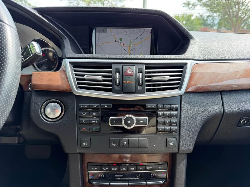 2013 Mercedes-Benz W212 E-Class - Image 16 of 19
