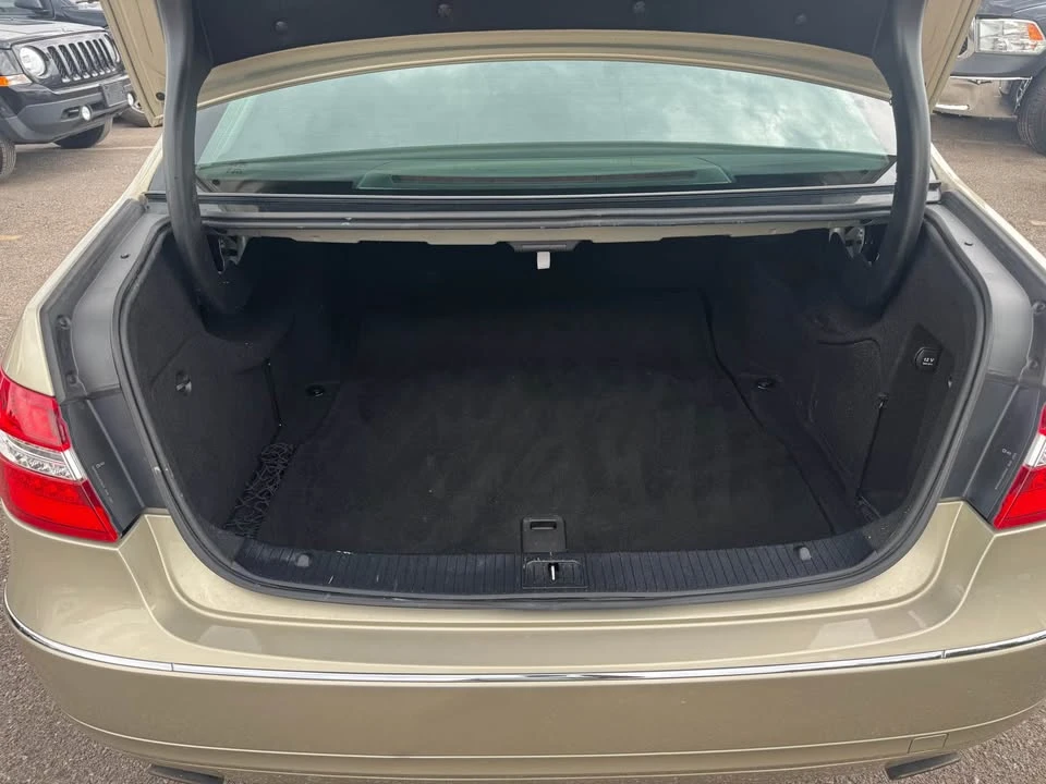 2013 Mercedes-Benz W212 E-Class - Image 17 of 19
