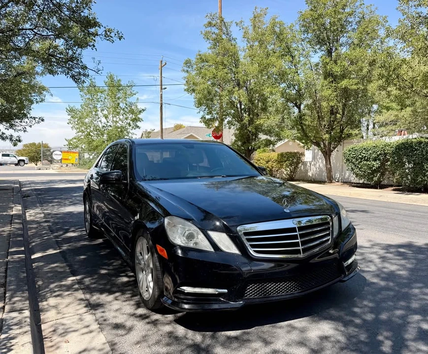 2013 Mercedes-Benz W212 E-Class - Image 3 of 15