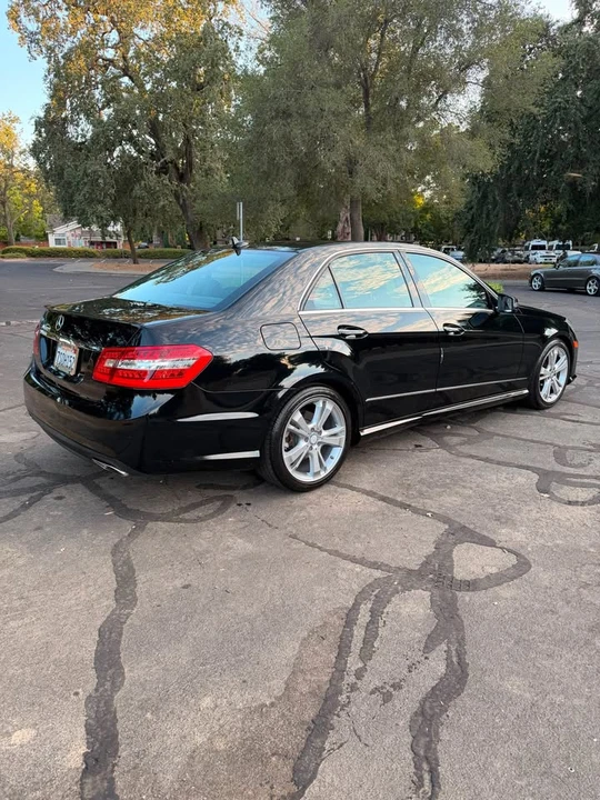 2013 Mercedes-Benz W212 E-Class - Image 4 of 16
