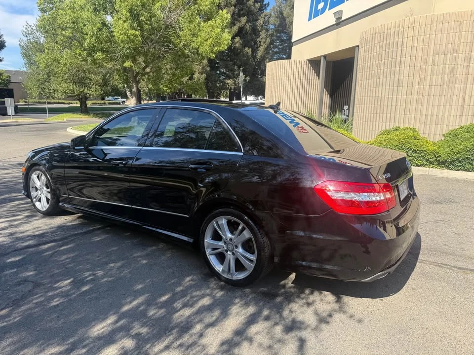 2013 Mercedes-Benz W212 E-Class - Image 3 of 12