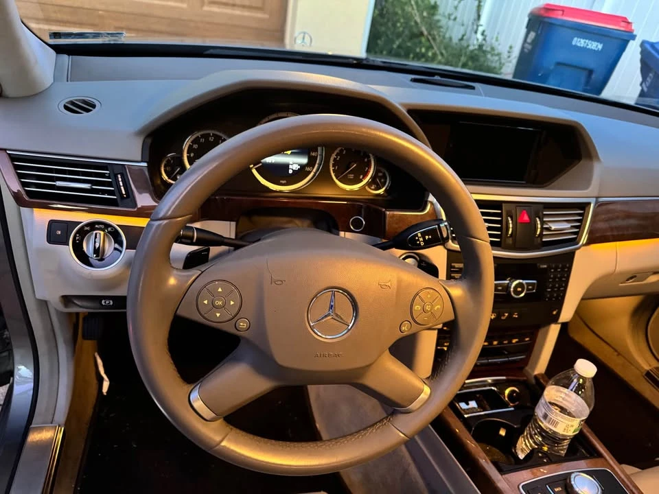 2013 Mercedes-Benz W212 E-Class - Image 9 of 16