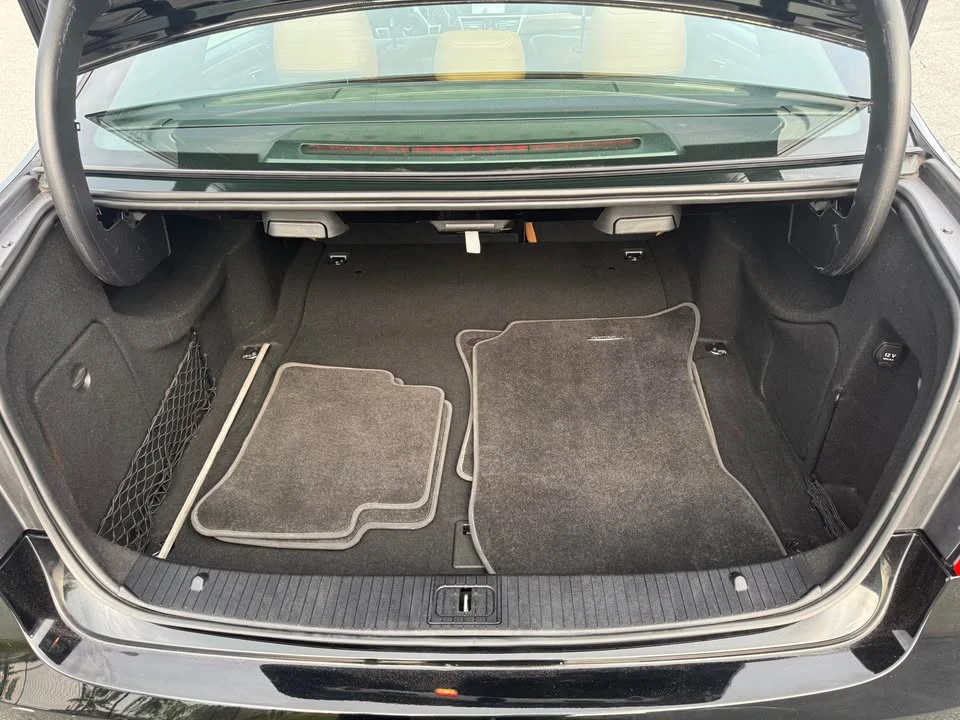 2013 Mercedes-Benz W212 E-Class - Image 14 of 16