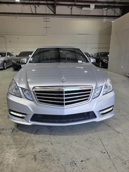 2013 Mercedes-Benz W212 E-Class - Image 2 of 20