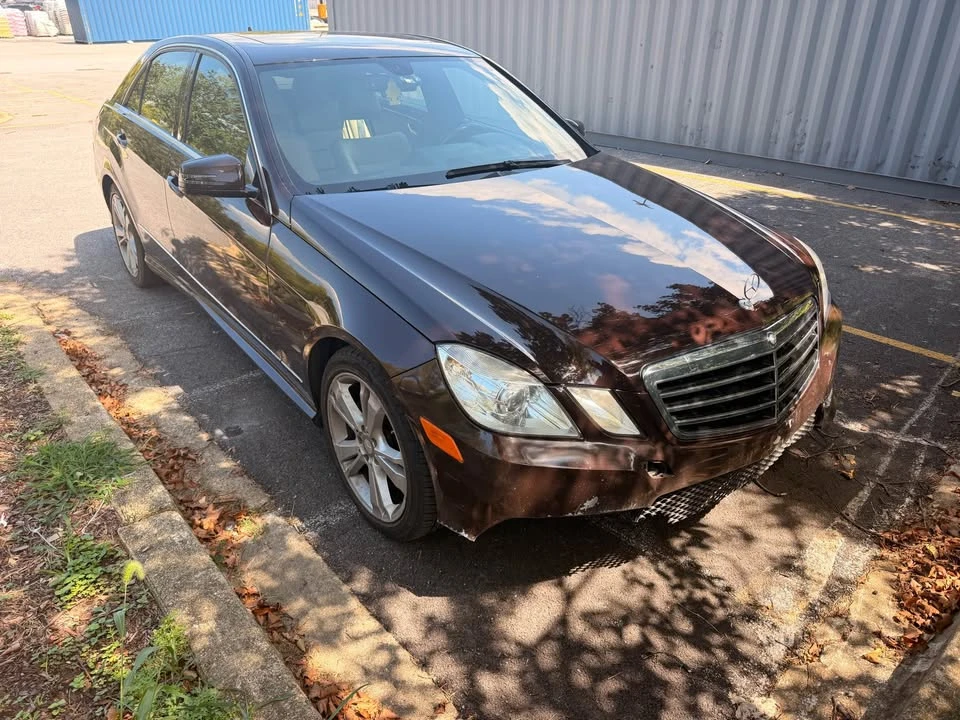 2013 Mercedes-Benz W212 E-Class - Image 12 of 20