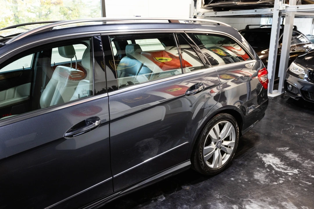 2013 Mercedes-Benz W212 E-Class - Image 7 of 12