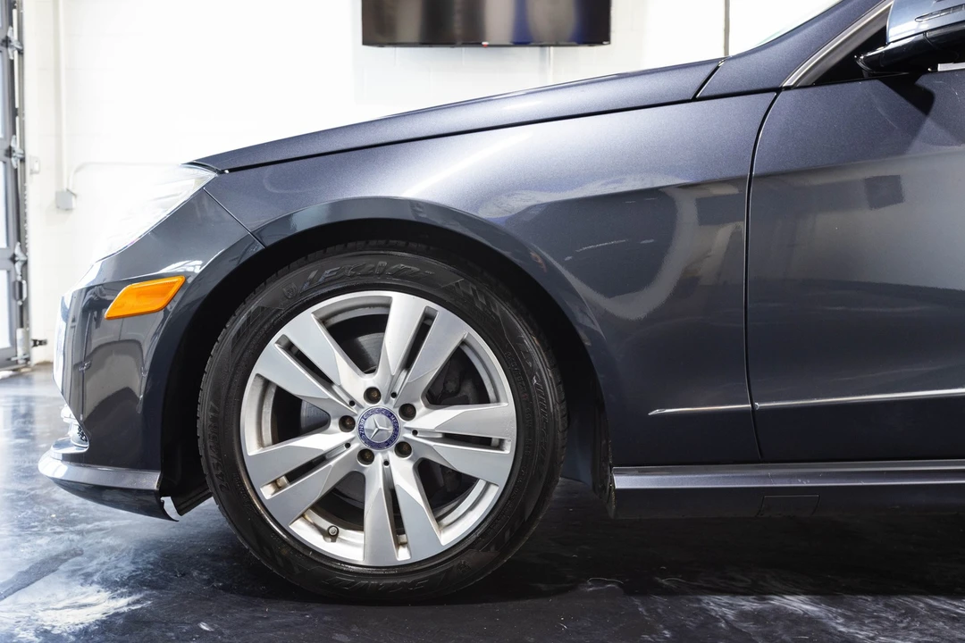 2013 Mercedes-Benz W212 E-Class - Image 4 of 12