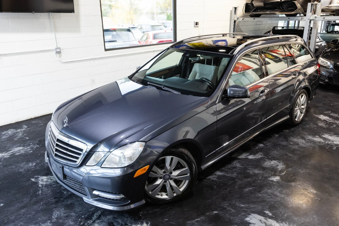 2013 Mercedes-Benz W212 E-Class - Image 2 of 12