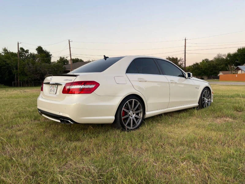 2013 Mercedes-Benz W212 E 63 AMG - Image 8 of 24
