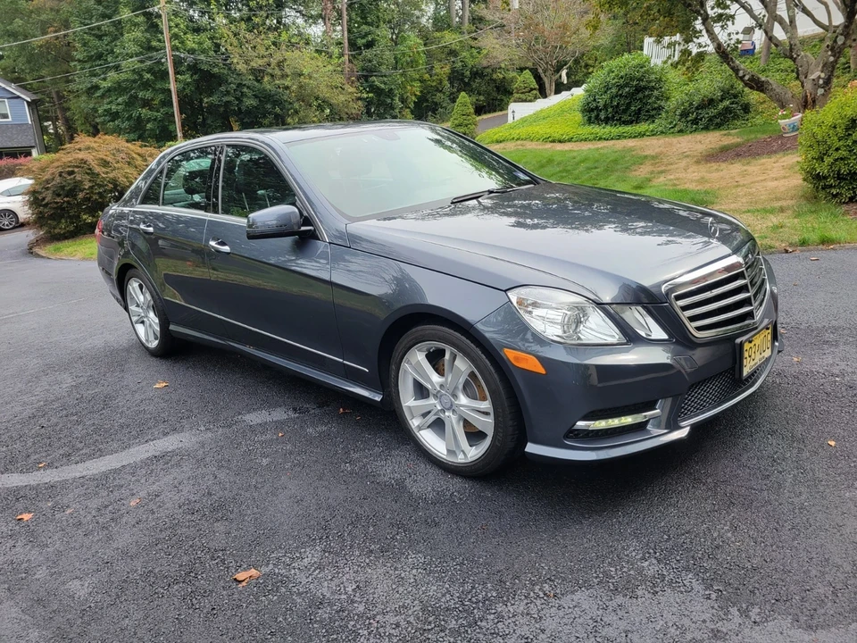 2013 Mercedes-Benz W212 E-Class - Image 8 of 21