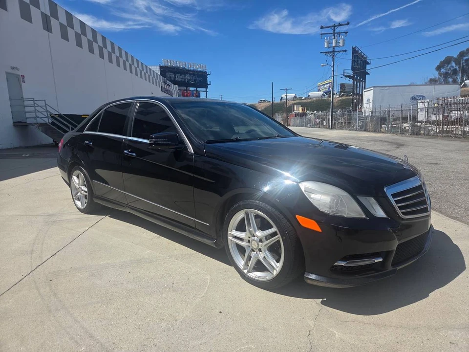 2013 Mercedes-Benz W212 E-Class - Image 2 of 11