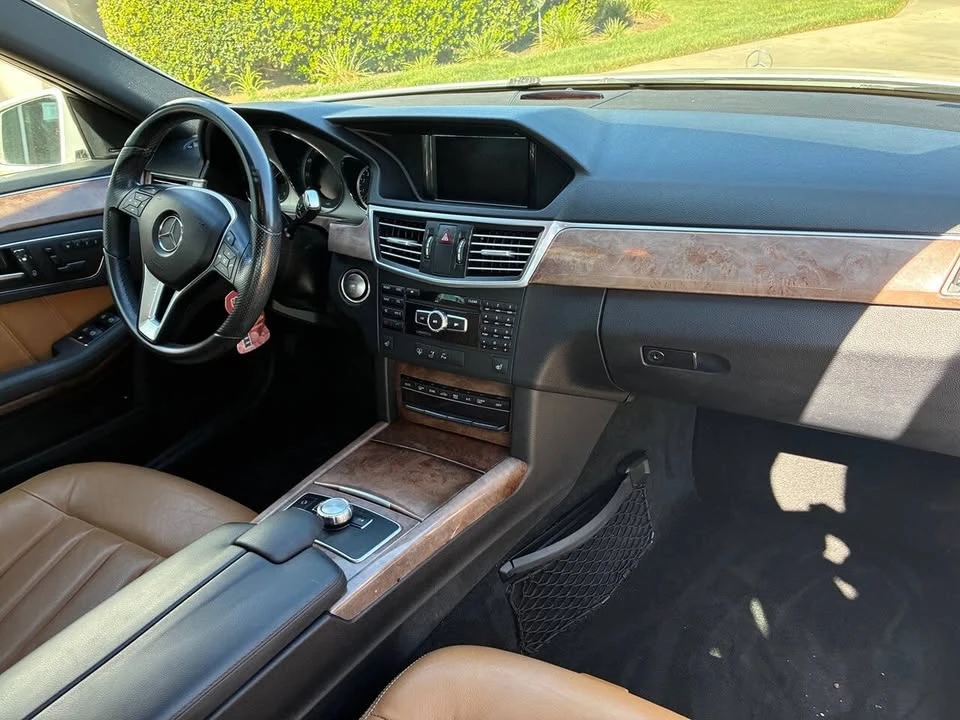 2013 Mercedes-Benz W212 E-Class - Image 12 of 16