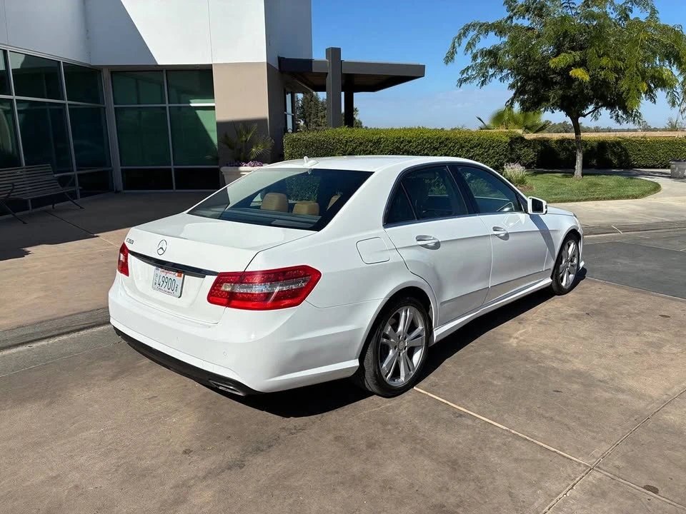 2013 Mercedes-Benz W212 E-Class - Image 9 of 16