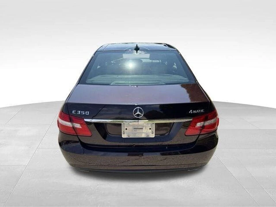 2013 Mercedes-Benz W212 E-Class - Image 13 of 20