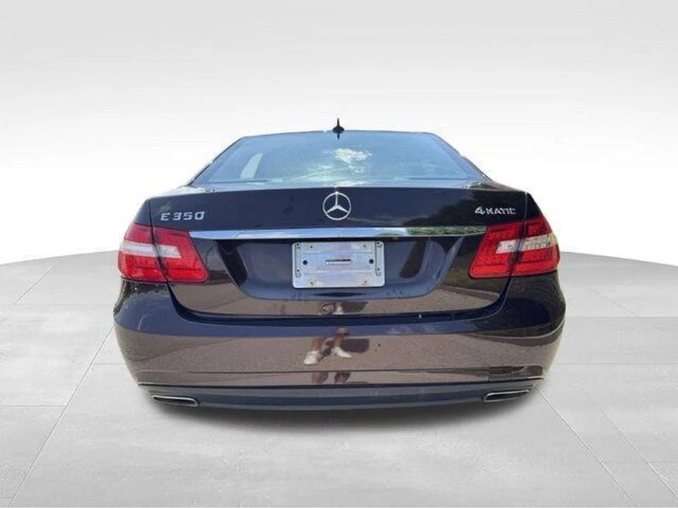 2013 Mercedes-Benz W212 E-Class - Image 12 of 20