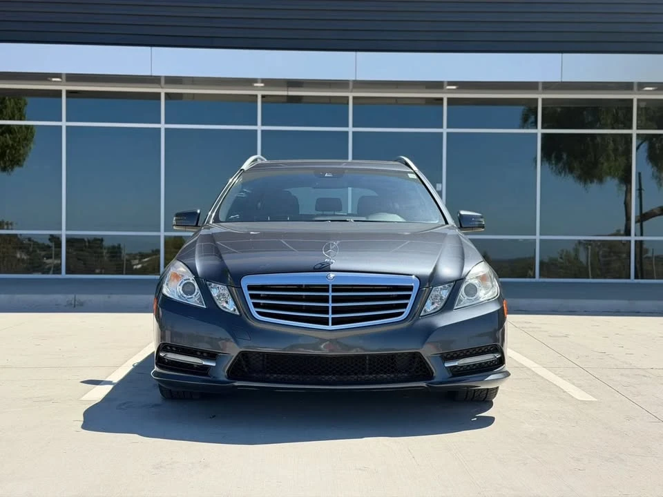 2013 Mercedes-Benz W212 E-Class - Image 2 of 20