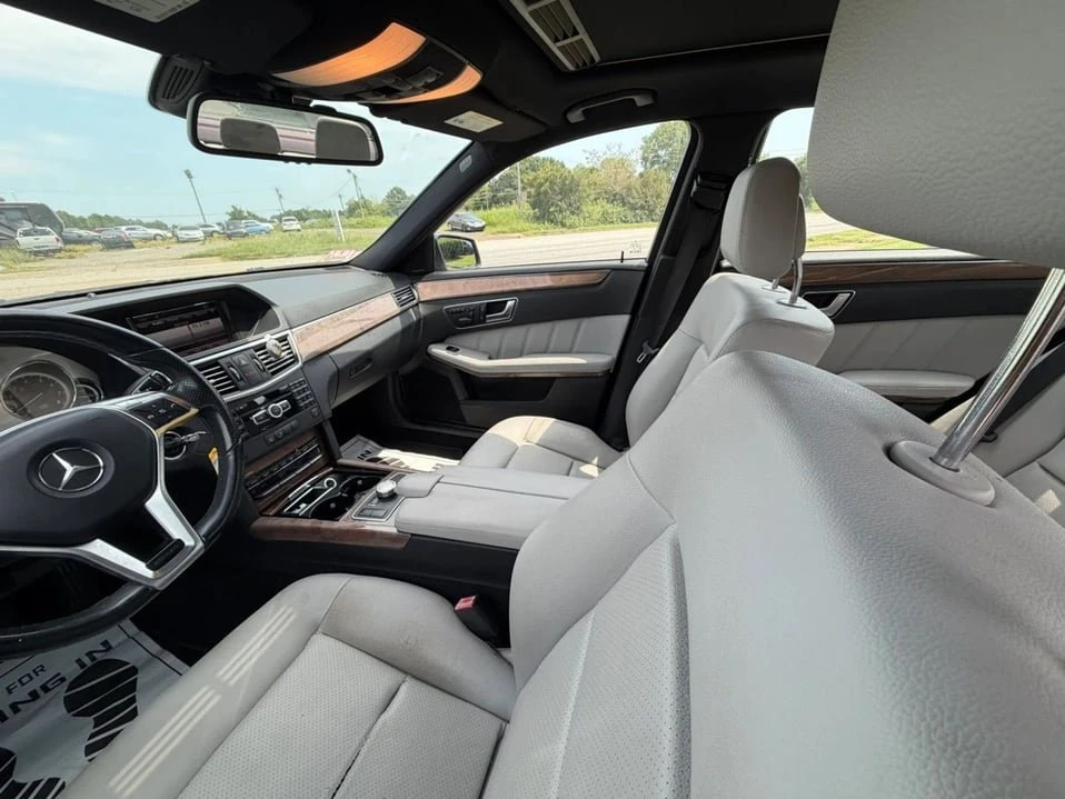 2013 Mercedes-Benz W212 E-Class - Image 17 of 20