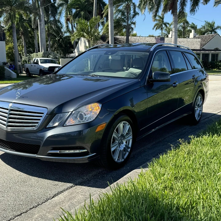 2013 Mercedes-Benz W212 E-Class - Image 5 of 12