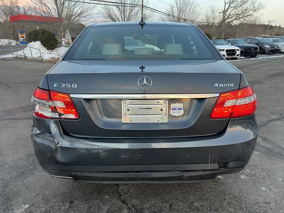 2013 Mercedes-Benz W212 E-Class - Image 4 of 12