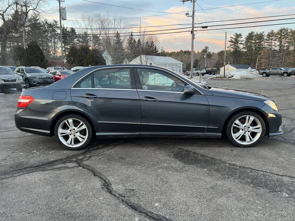 2013 Mercedes-Benz W212 E-Class - Image 2 of 12