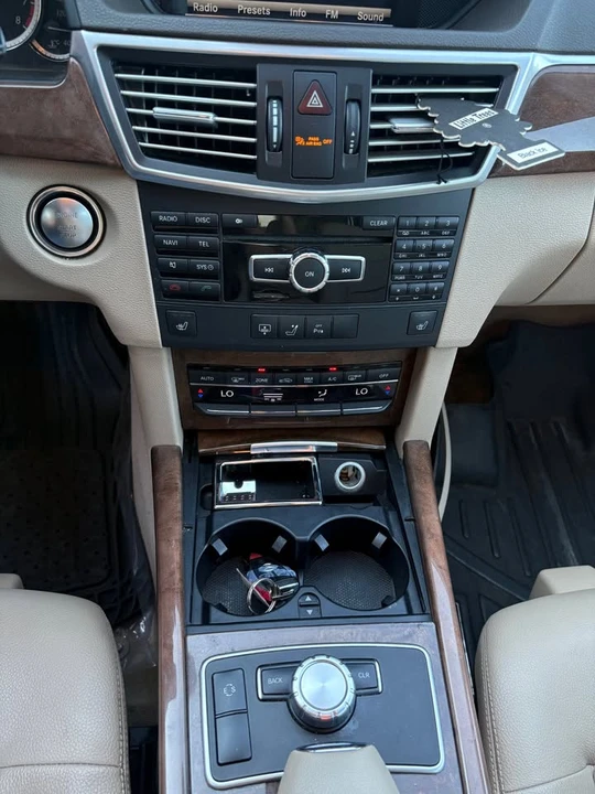 2013 Mercedes-Benz W212 E-Class - Image 15 of 18