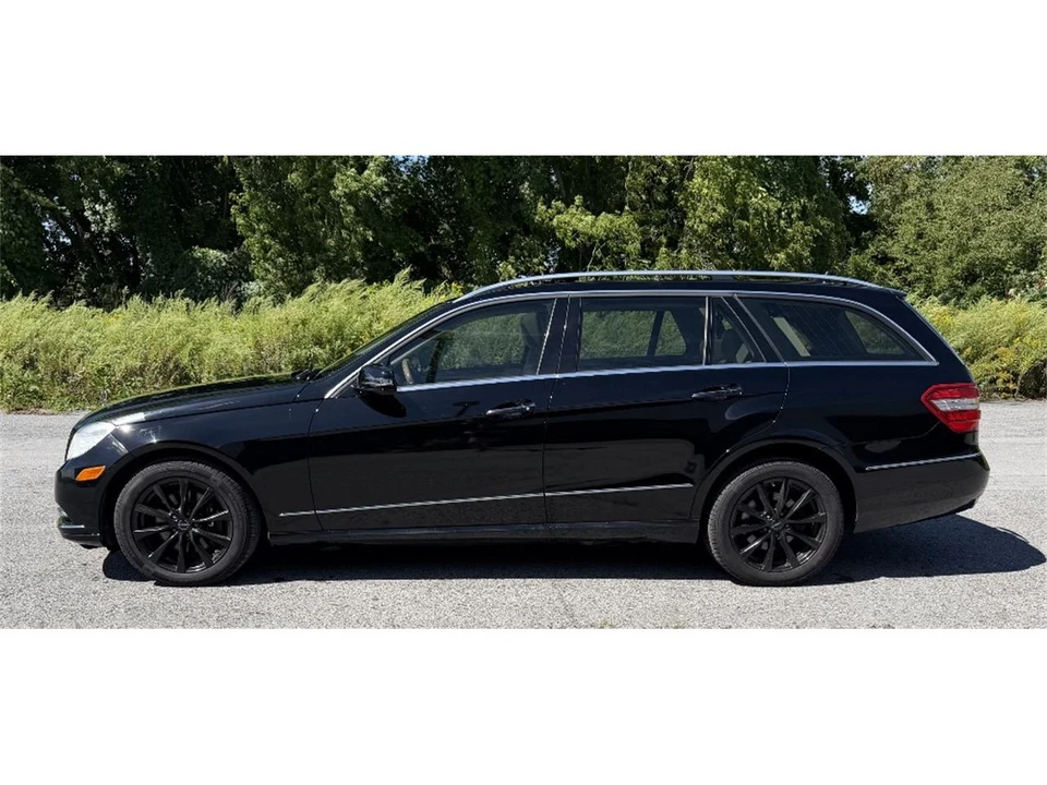 2013 Mercedes-Benz W212 E-Class - Image 3 of 20