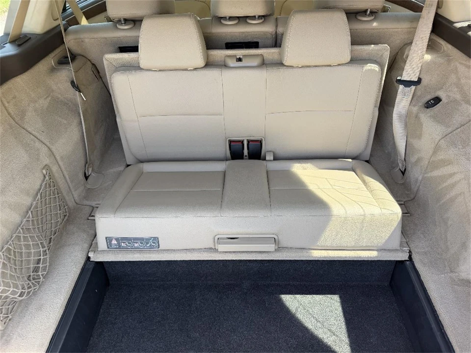 2013 Mercedes-Benz W212 E-Class - Image 16 of 20