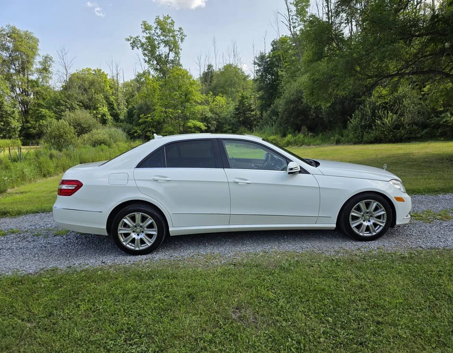 2013 Mercedes-Benz W212 E-Class - Image 6 of 20
