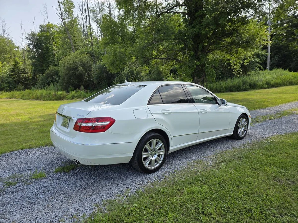 2013 Mercedes-Benz W212 E-Class - Image 7 of 20
