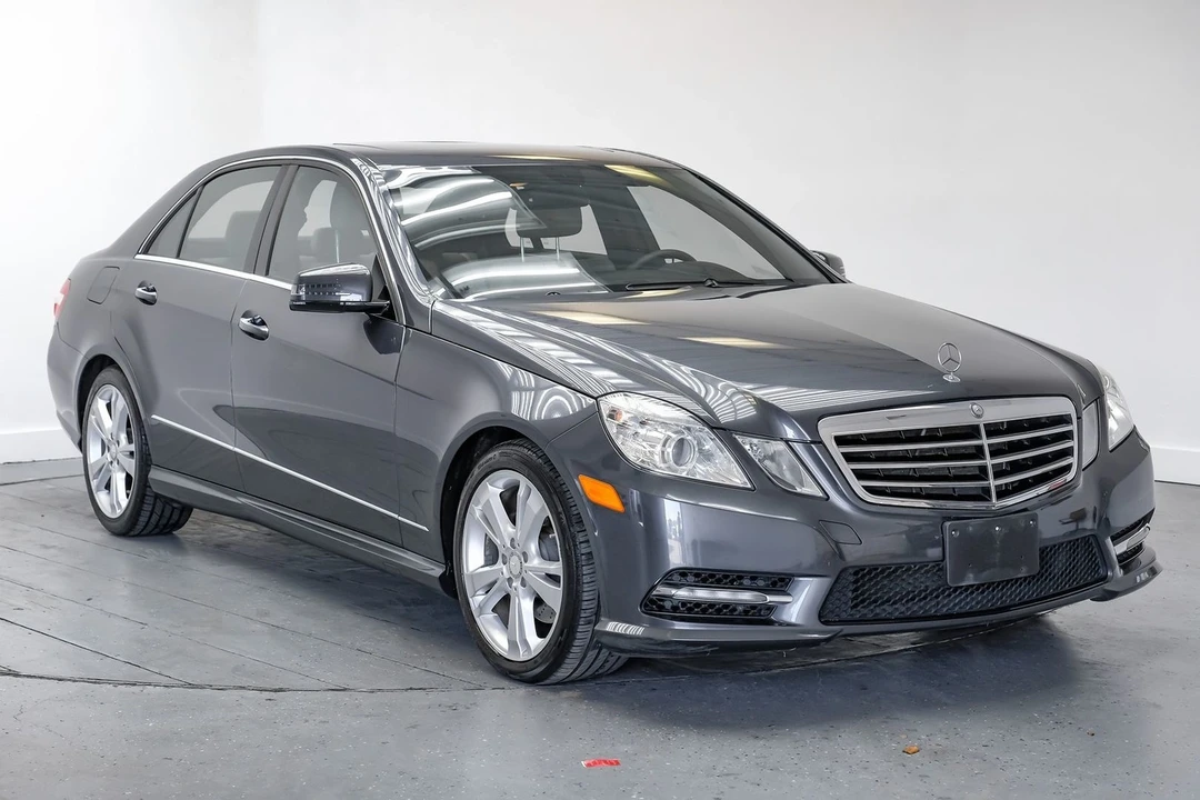 2013 Mercedes-Benz W212 E-Class - Image 9 of 21