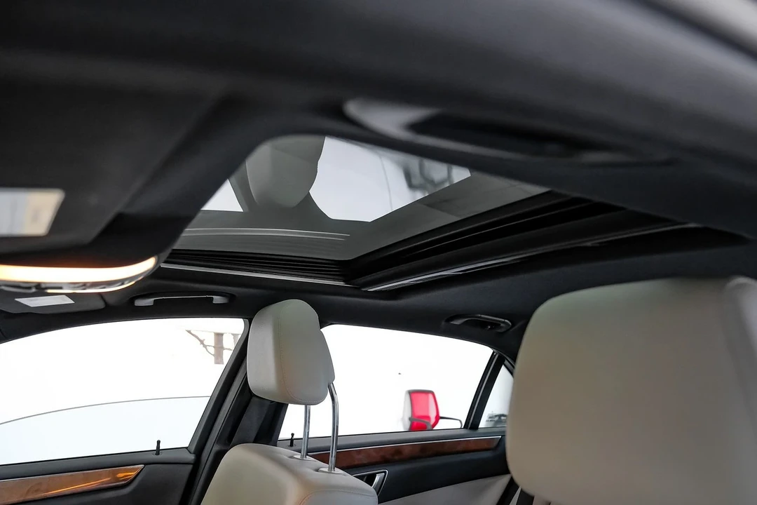 2013 Mercedes-Benz W212 E-Class - Image 5 of 21