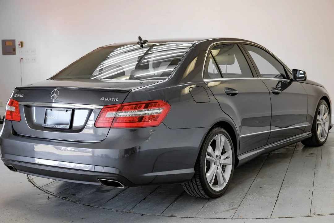 2013 Mercedes-Benz W212 E-Class - Image 10 of 21