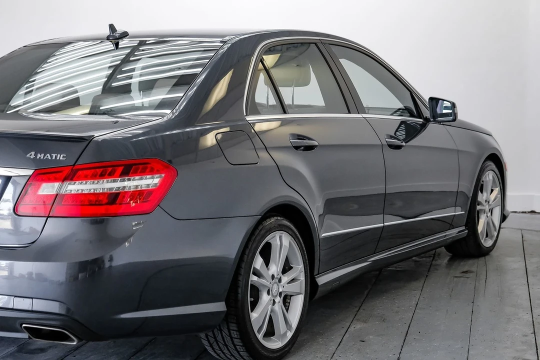 2013 Mercedes-Benz W212 E-Class - Image 12 of 21