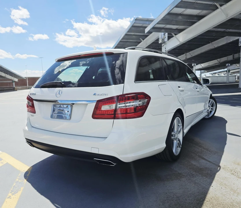 2013 Mercedes-Benz W212 E-Class - Image 15 of 21