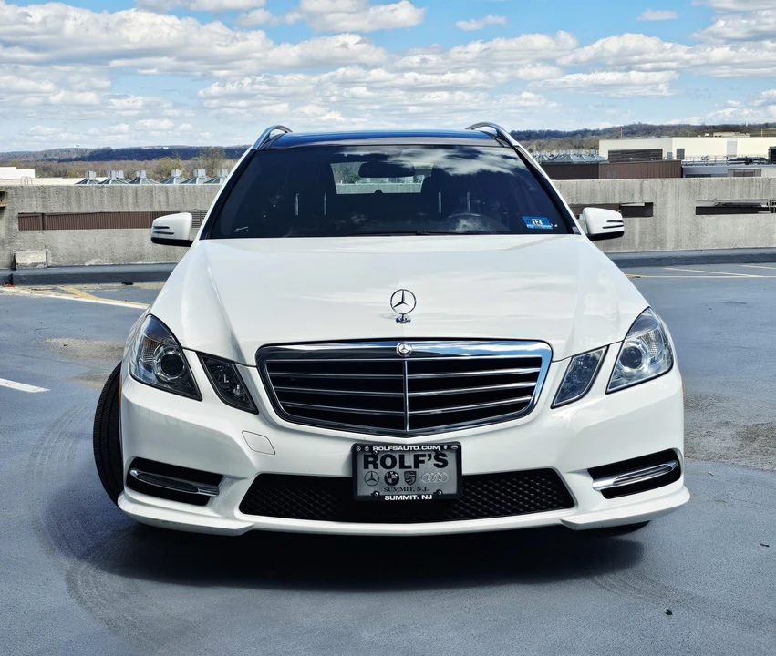 2013 Mercedes-Benz W212 E-Class - Image 4 of 21