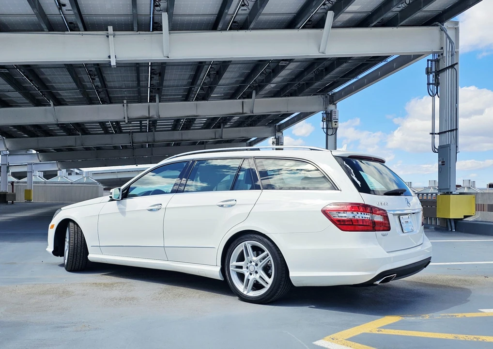 2013 Mercedes-Benz W212 E-Class - Image 9 of 21