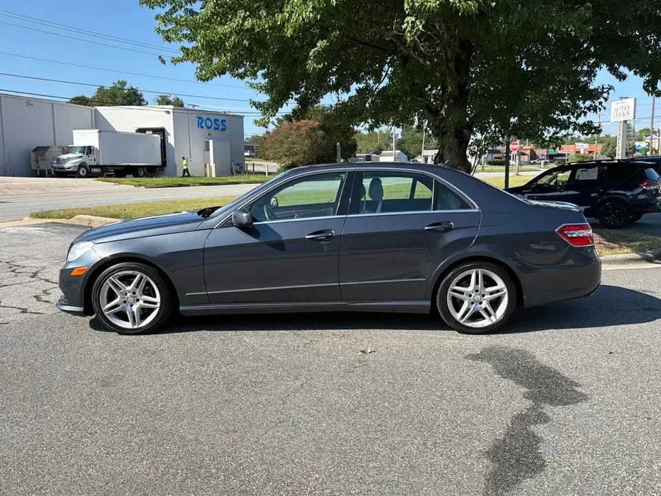 2013 Mercedes-Benz W212 E-Class - Image 8 of 20
