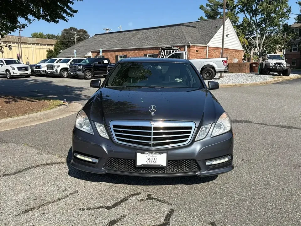 2013 Mercedes-Benz W212 E-Class - Image 2 of 20
