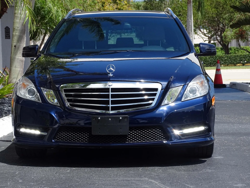2013 Mercedes-Benz W212 E-Class - Image 6 of 21
