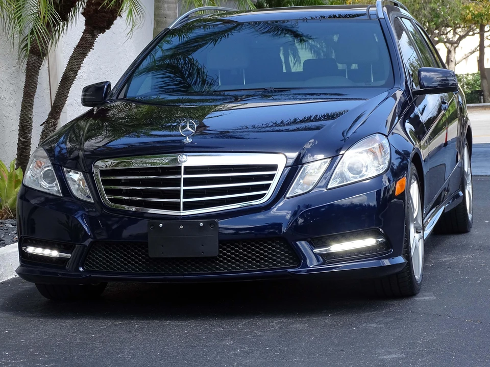 2013 Mercedes-Benz W212 E-Class - Image 7 of 21