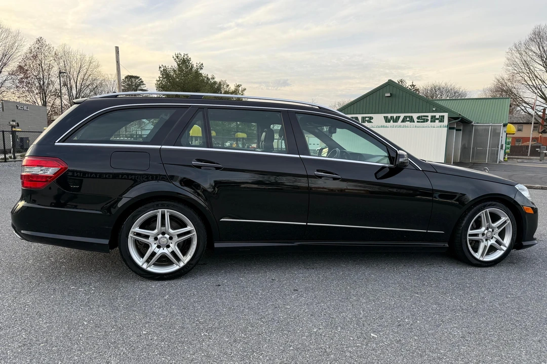 2013 Mercedes-Benz W212 E-Class - Image 3 of 31